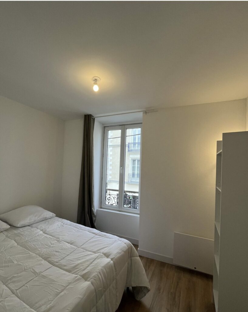 1 CHAMBRE DISPONIBLE EN COLOCATION PROCHE DE LA GARE