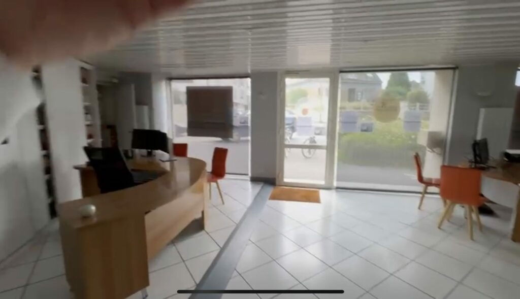 Local Commercial / Bureau sur 3 niveaux