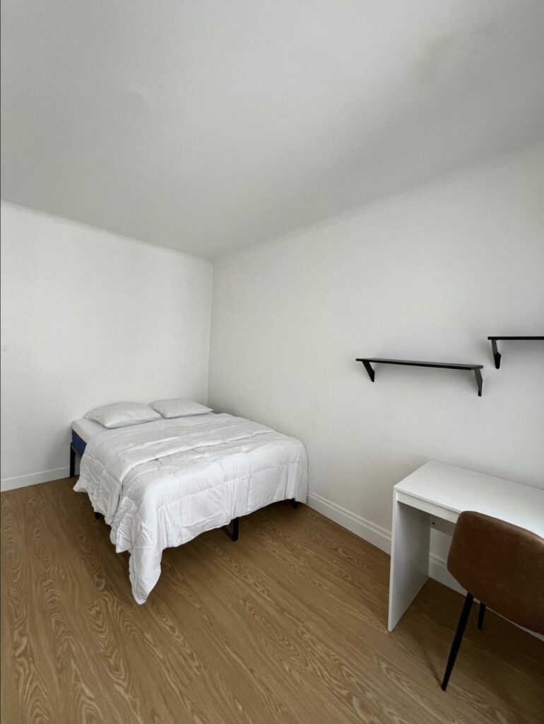 STUDIO A LOUER PRES DE LA GARE