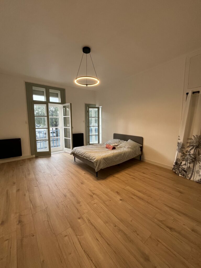 COLOCATION MEUBLÉE DE 3 CHAMBRES QUARTIER GRASLIN