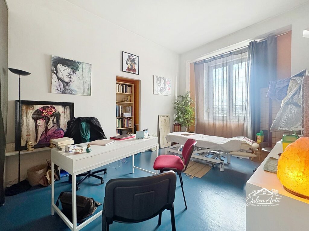 Local professionnel de 58m2