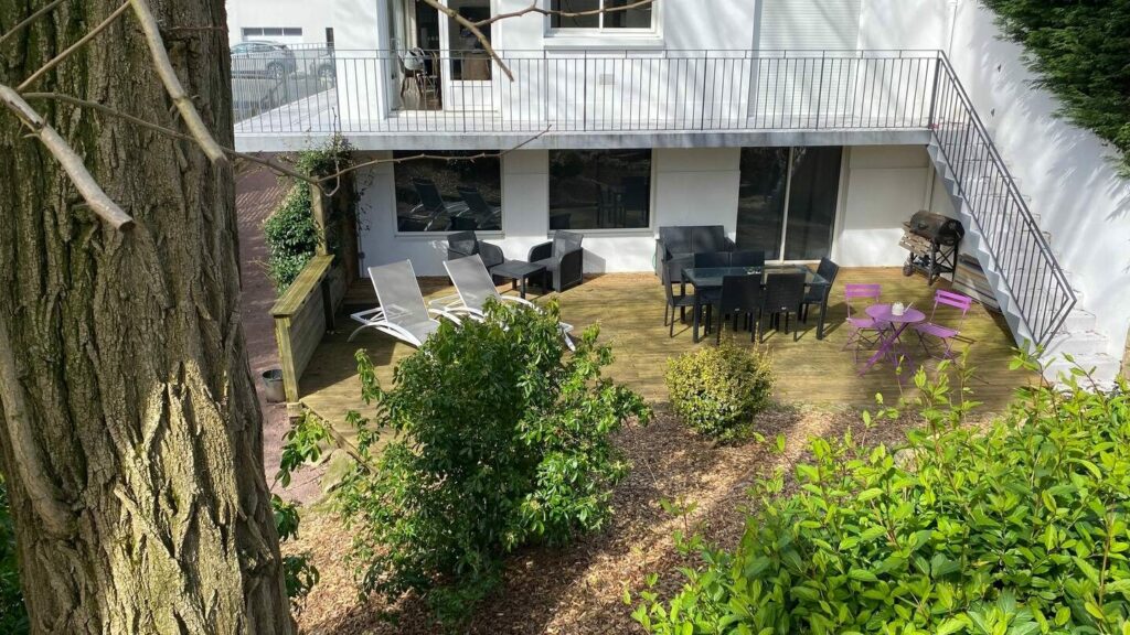 Maison familiale avec 6+ chambres